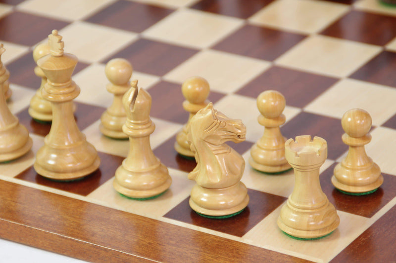 Queens Gambit Acacia Pieces 15.75" Mahogany Chessboard & Box - Official Staunton™ 